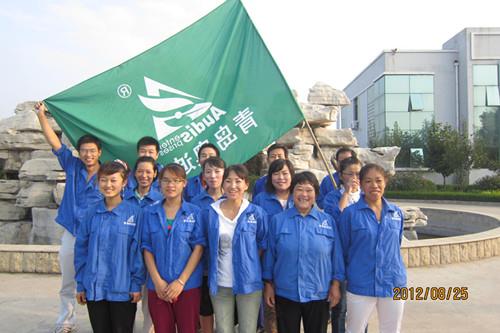 同住地球村 共愛一個家——海利爾義工團公益環(huán)保活動紀實